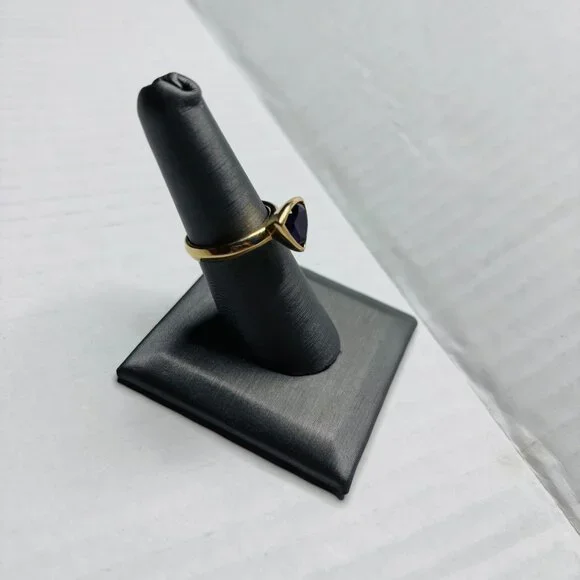 ⛔️SOLD⛔️Signed 14K FP Trillion-Cut Amethyst Triangle Ring Size 7 - Picture 4 of 10